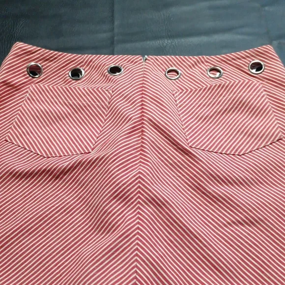 TOCCA  metal grommet skirt - Picture 3 of 4